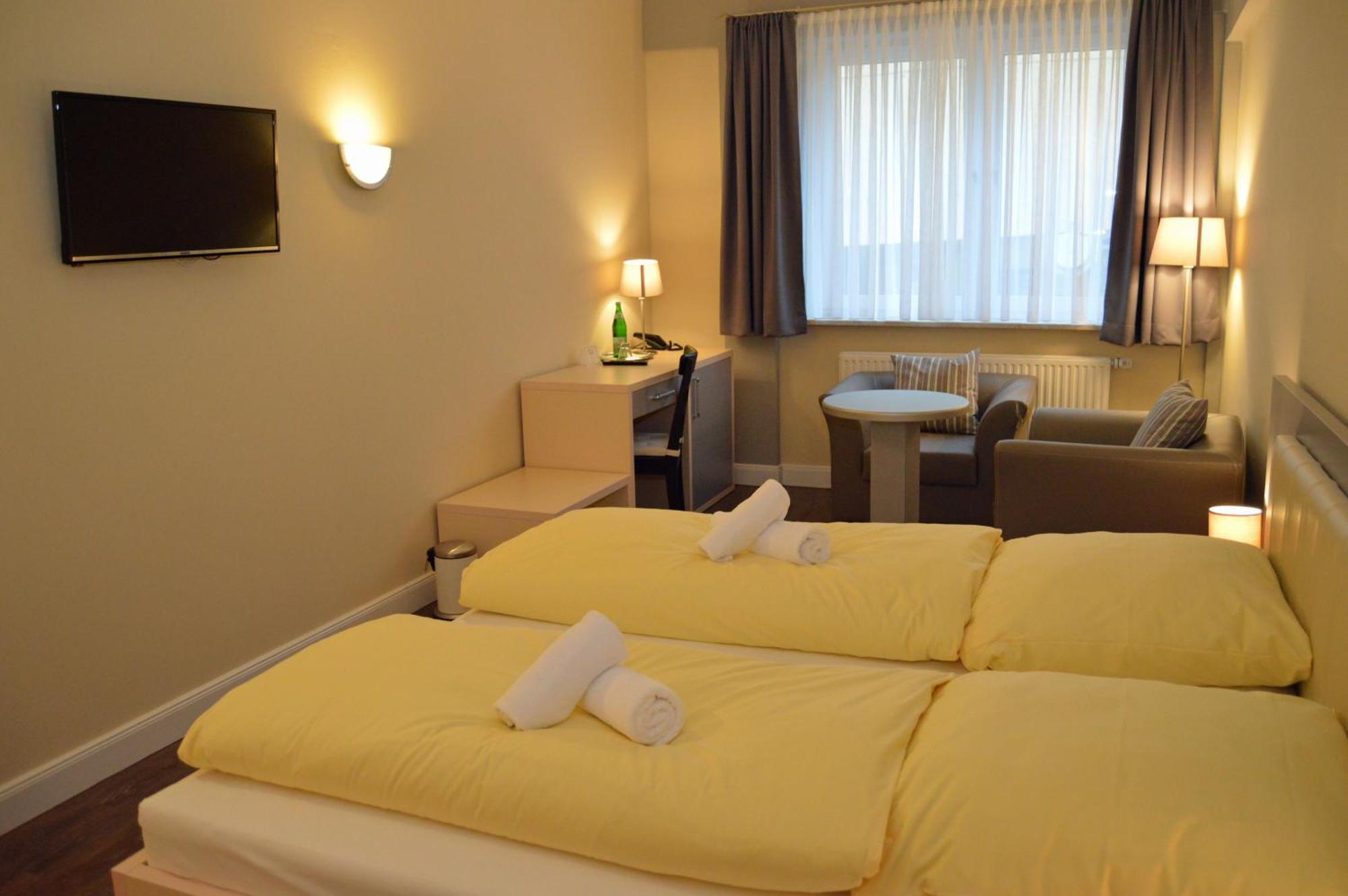 Hotel Jeta Hamburg-Harburg Rum bild