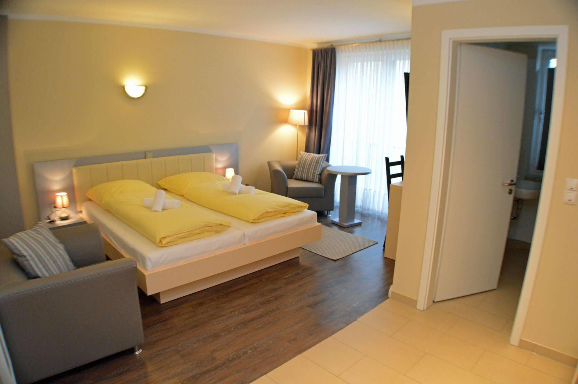 Hotel Jeta Hamburg-Harburg Exteriör bild